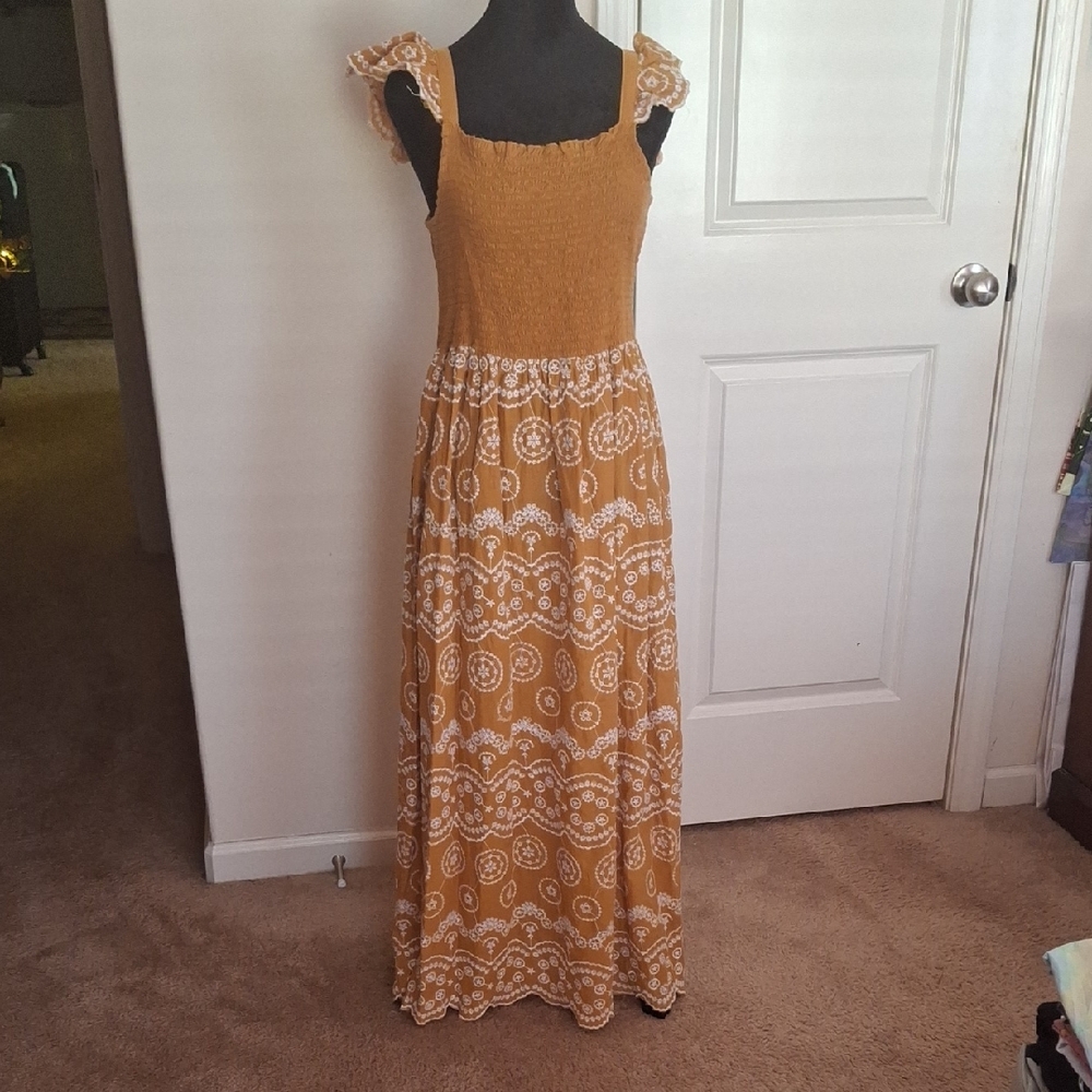 Chic Mustard Patterned Maxi Dress